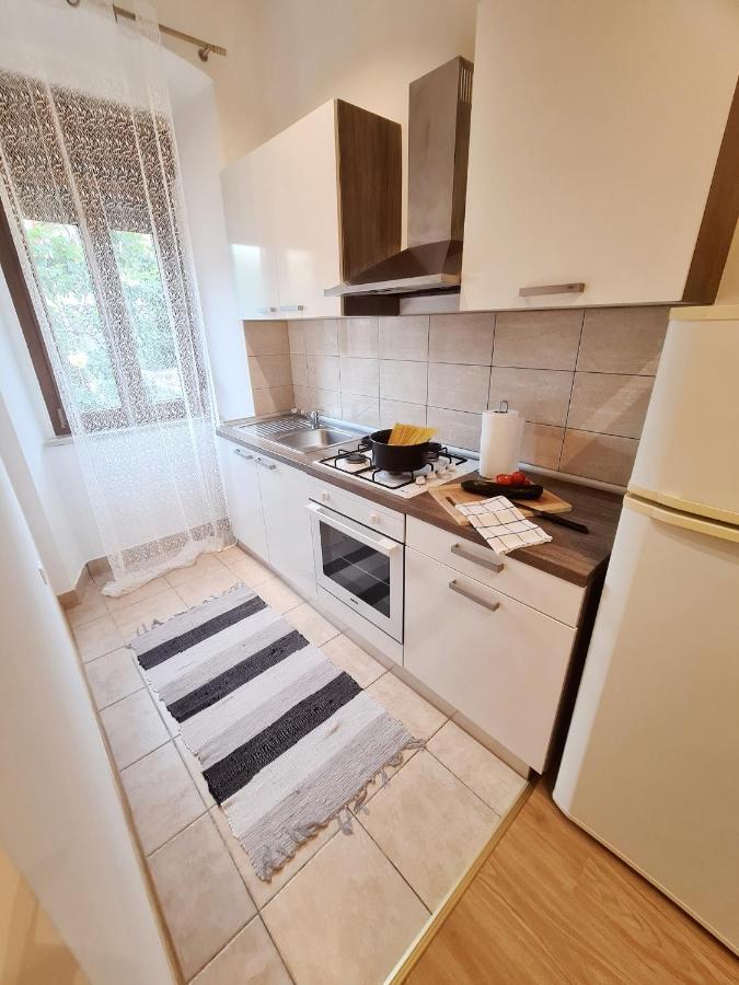 Caligula City Center Apartment Póla Kültér fotó