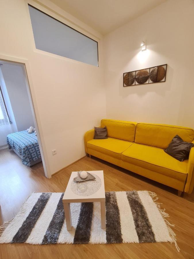Caligula City Center Apartment Póla Kültér fotó